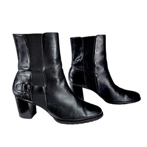 Cole Haan Chelsea Ankle Boot Booties 10B Women Black Callan Strap Buckle Pull On